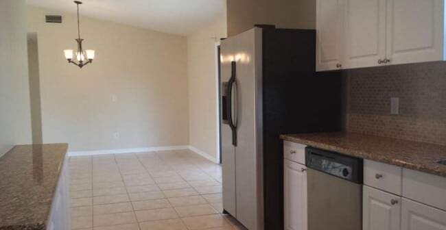 Building Photo - 3/2 with pool for rent