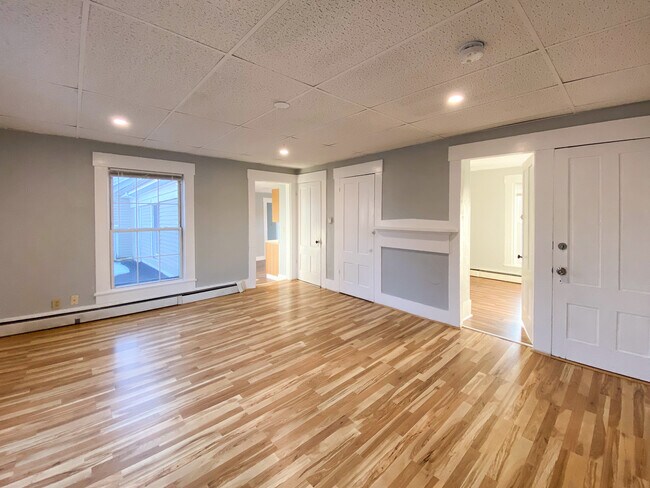 Sala de estar - 181 Main St