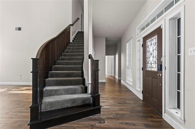 Foto del edificio - 5517 Greenview Ct