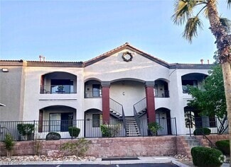 Building Photo - 950 Seven Hills Dr