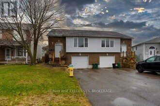 Building Photo - 1344 Brackenwood Crescent