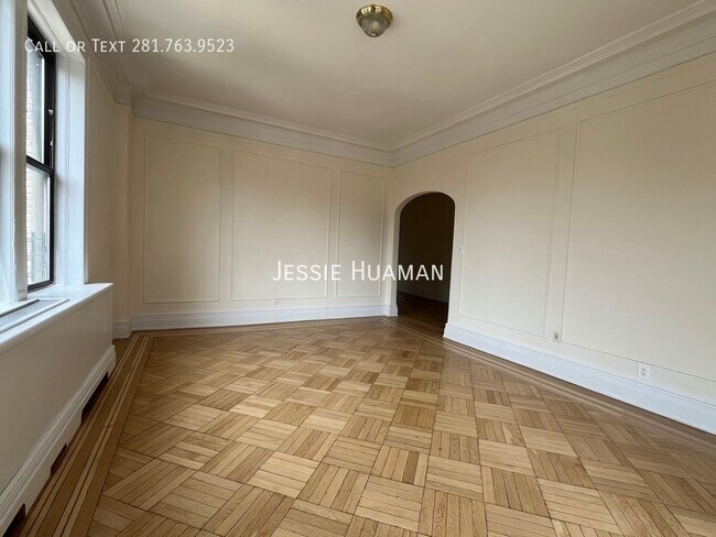 Foto del edificio - 220 W 98th St