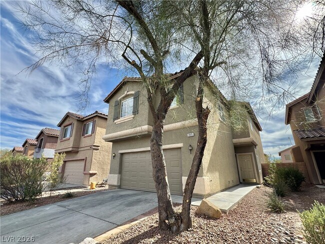 Foto del edificio - 3805 Hollycroft Dr