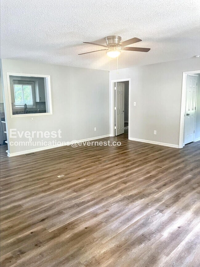 Foto del edificio - 6441 Osprey Trail