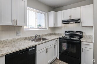 Interior Photo - Autumn Lakes Apartments