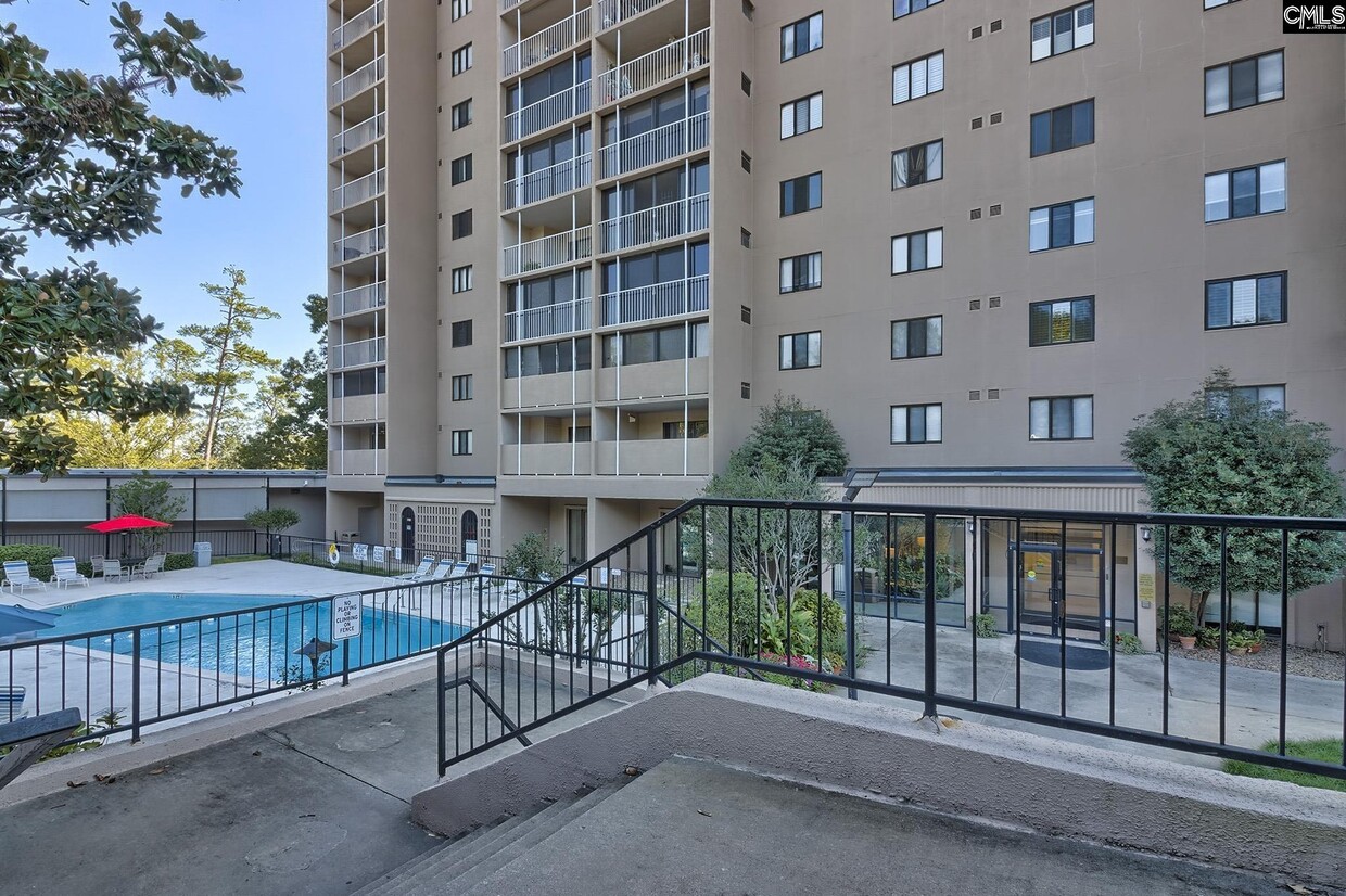 Foto principal - 1825 St Julian Pl