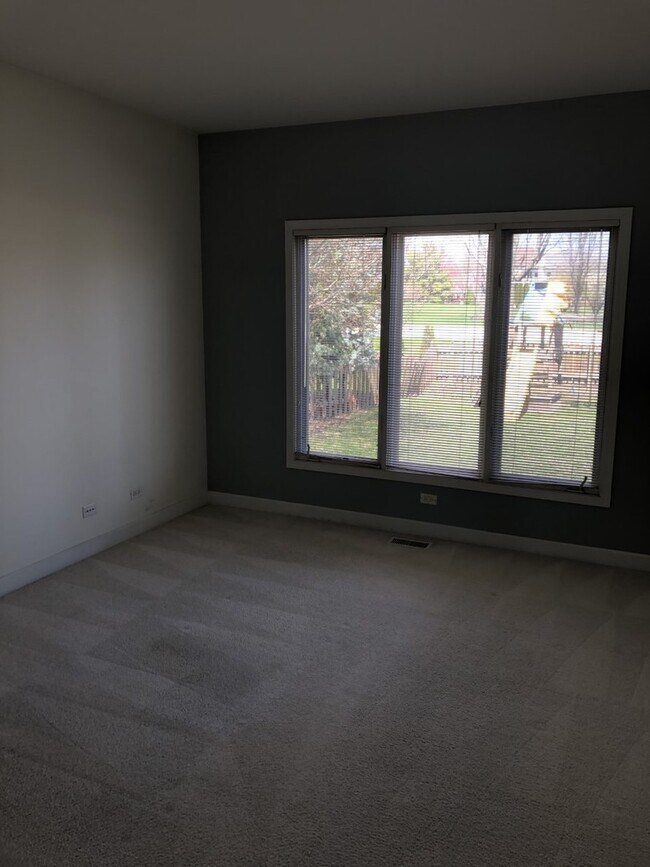 2607 Rutland Rd, Naperville, IL 60564 House Rental in Naperville, IL