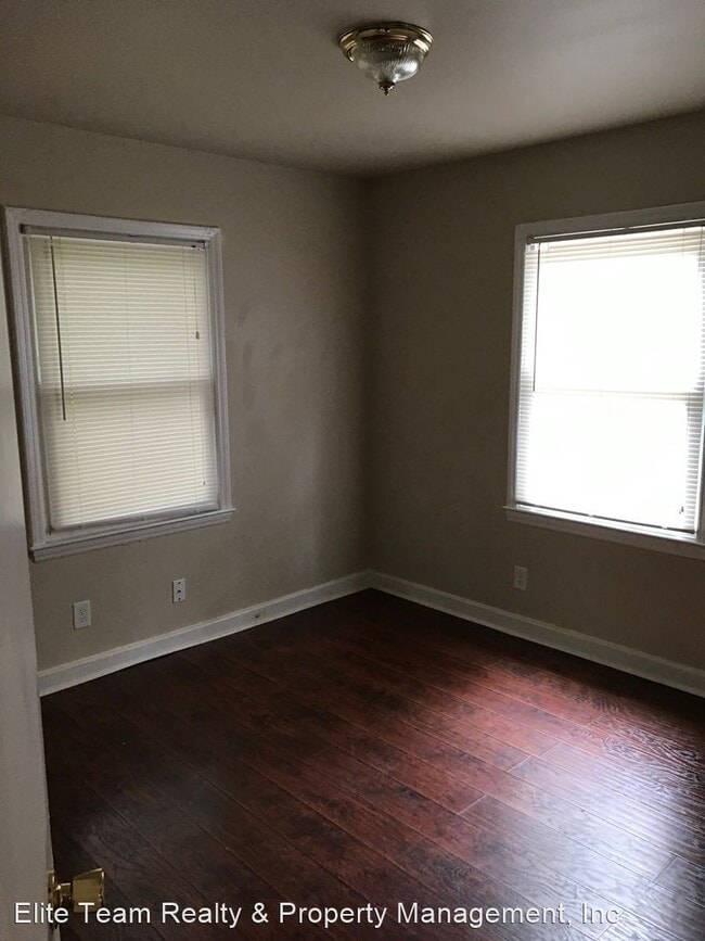 Foto del edificio - 2 br, 1 bath House - Garnette Place 1936