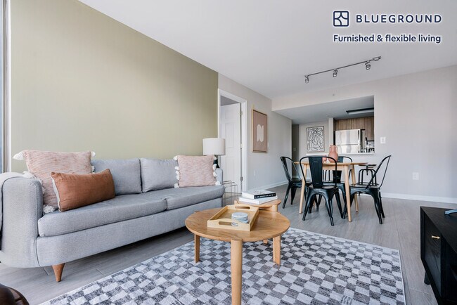 Foto del edificio - 450 Massachusetts Ave NW