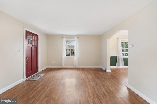 Foto del edificio - 4763 1st St N