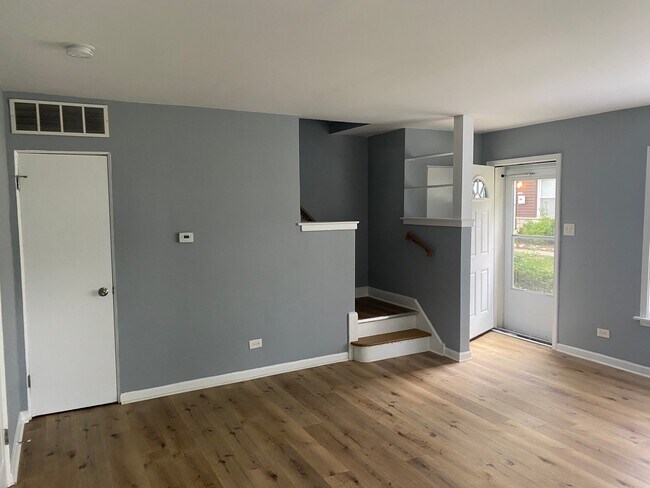 Foto del edificio - 1338 Wentworth Ave