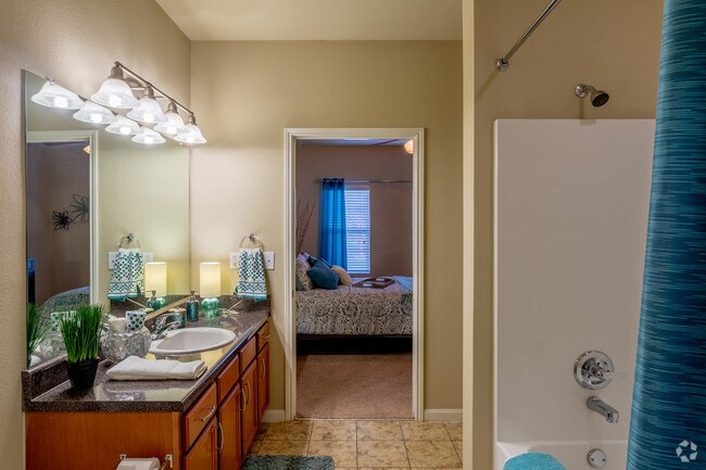 2BR,2BA - Avalon Apartments