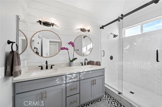 Primary Photo - 310 18th St