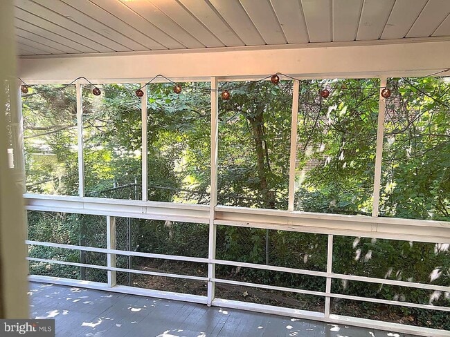 Foto del edificio - 3100 N Toronto St