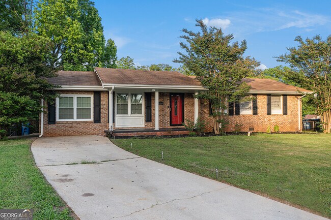 Foto del edificio - 2958 Holcomb Ct