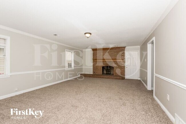 Foto del edificio - 4042 Ross Rd