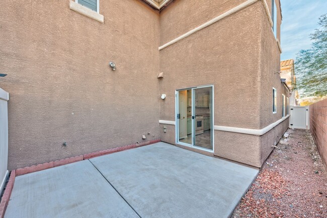 Building Photo - 9304 Pokeweed Ct