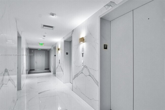 Building Photo - 1300 S Miami Ave
