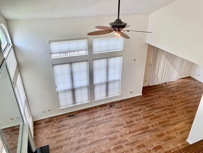Building Photo - 610 Sturnbridge Ln