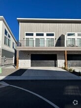 Building Photo - 226 Miller Ln