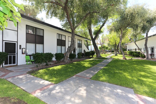 Comunidad - The Diplomat Apartments