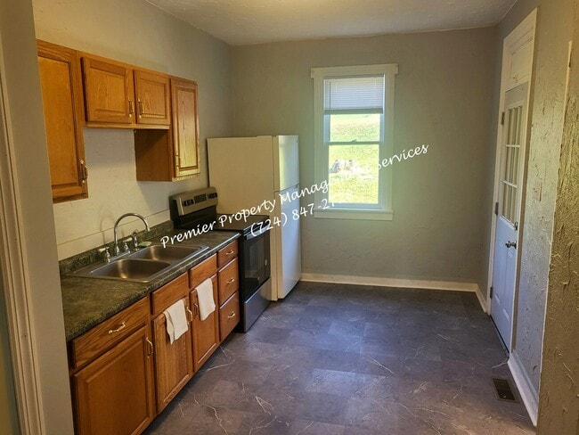 Building Photo - 309 Bessemer Ave