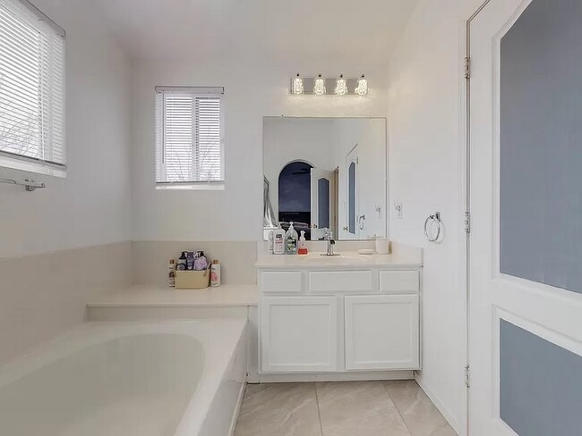 Building Photo - 3462 Hunters Meadows Cir NE