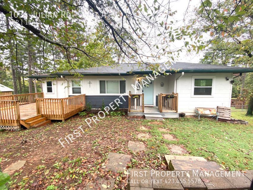 Primary Photo - East Brainerd Duplex Under $1300!! Great D...