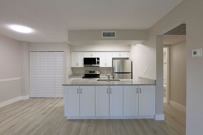 Building Photo - Mystic Gardens 5311-1113