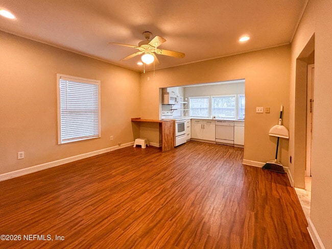 Building Photo - 3944 Boone Park Ave