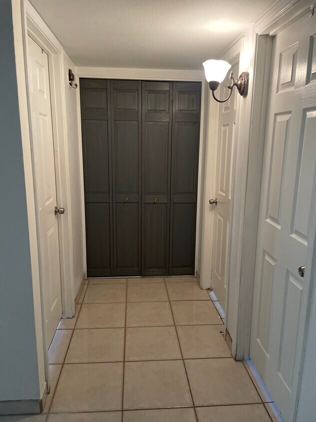 Foto del edificio - 4537 N 101st Ave