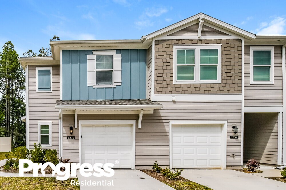 1239 Coastal Meadow Trl, Jacksonville, FL 32218 Townhome Rentals in
