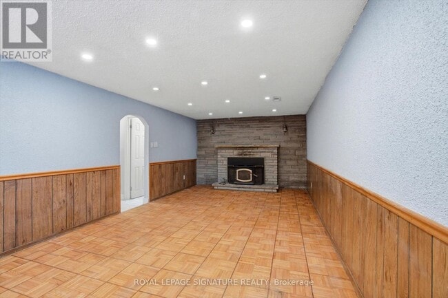 Photo du bâtiment - 940 Aviation Rd