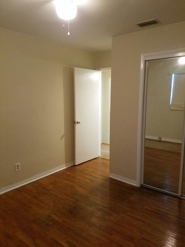 Foto principal - 15130 NW 10th Ct