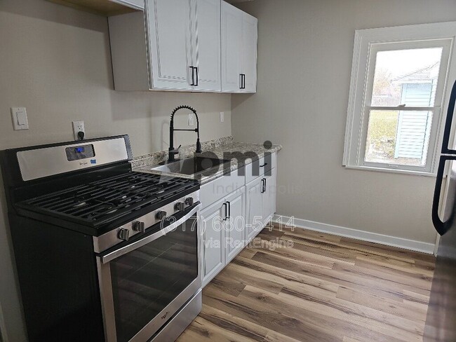 Photo - 303 S Fleming St House