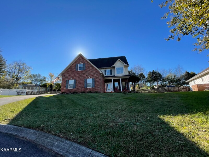 Foto principal - 505 Pebble Creek Rd