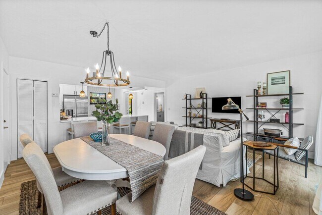 Building Photo - 13334 Polo Club Rd