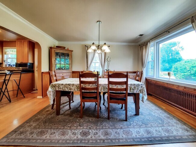 Foto del edificio - 4BR/3.5BA Cape Cod – Over 2,800 Sq. Ft. of...