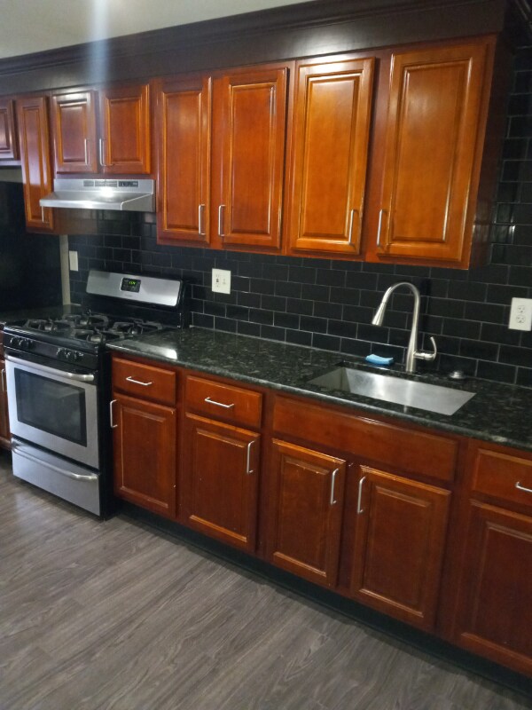 Foto principal - 2222 S 15th St