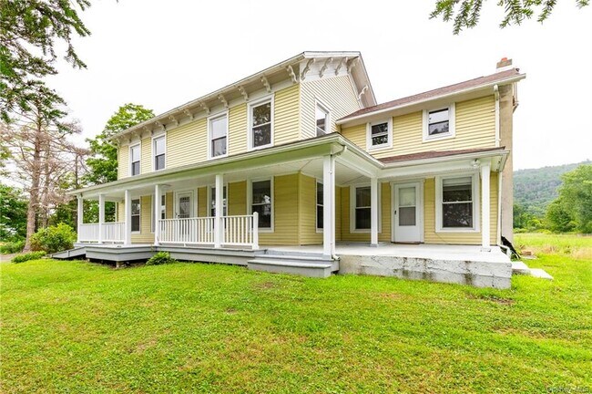 Building Photo - 389 Poplar Hill Rd
