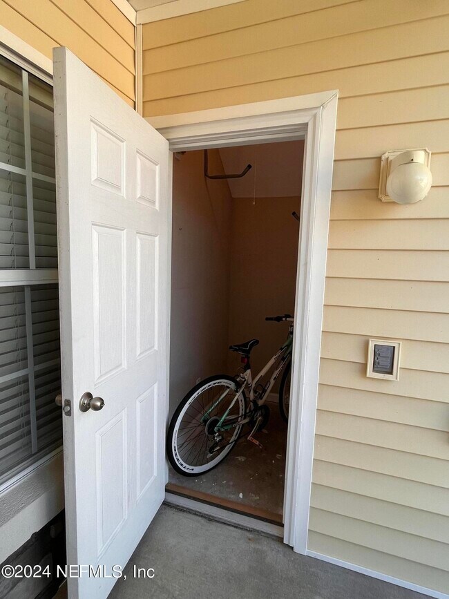 Foto del edificio - 2200 Marsh Hawk Ln