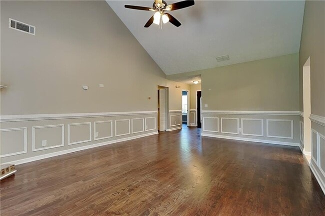 Foto del edificio - 1298 Sierra Ridge Pl SE