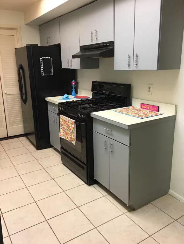 Building Photo - 10250 Prince Pl