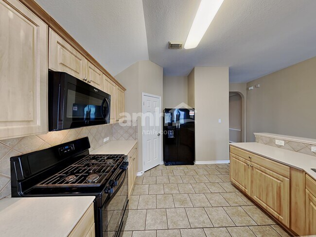 Foto del edificio - 214 Autumn Creek Ln