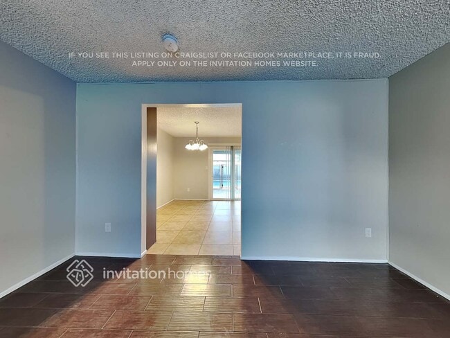 Building Photo - 4029 E Alta Vista Rd