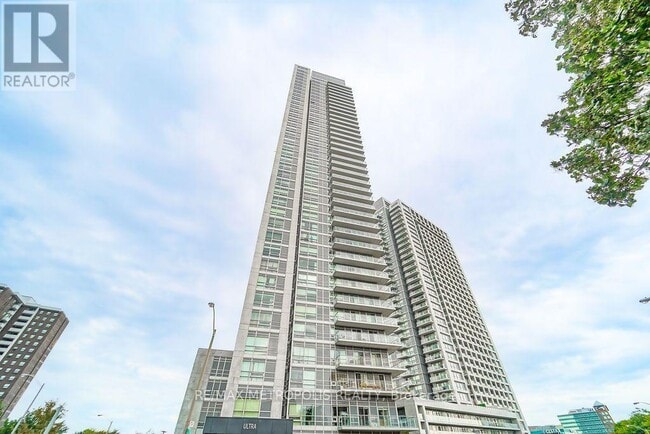 Building Photo - 2015 Sheppard Ave E