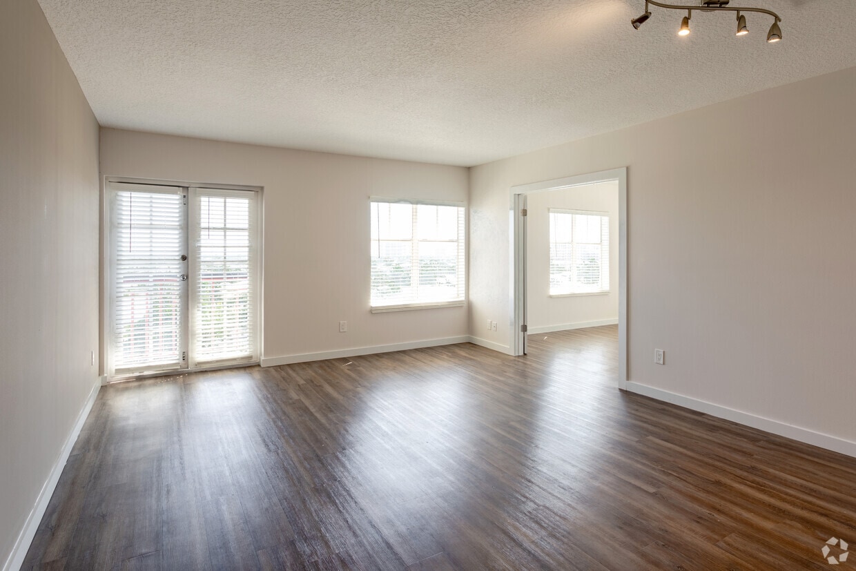 Mizner Park Apartments - 401 NE Mizner Blvd Boca Raton, FL 33432 |  Apartments.com, image size:1240x827