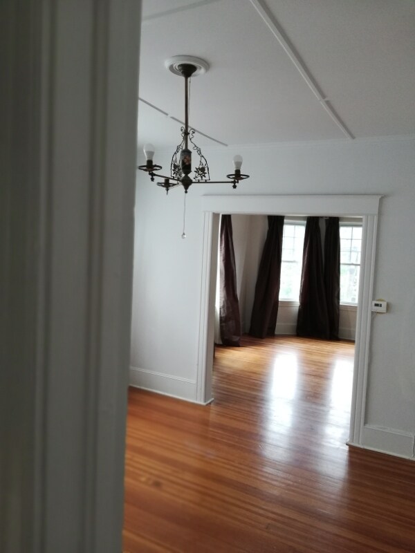 446 Tyler St Unit 2nd floor flat, Pittsfield, MA 01201 Apartment for