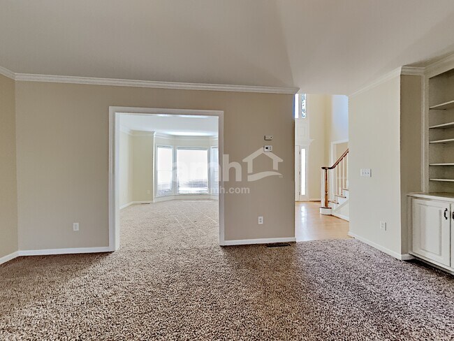 Building Photo - 708 Braidwood Ridge NW