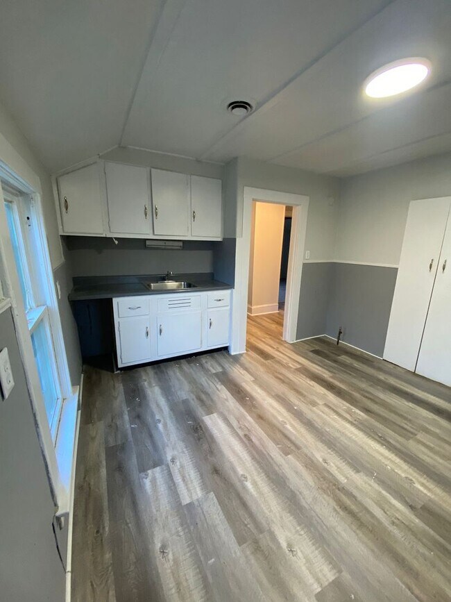 Foto del edificio - 2 Bedroom Duplex